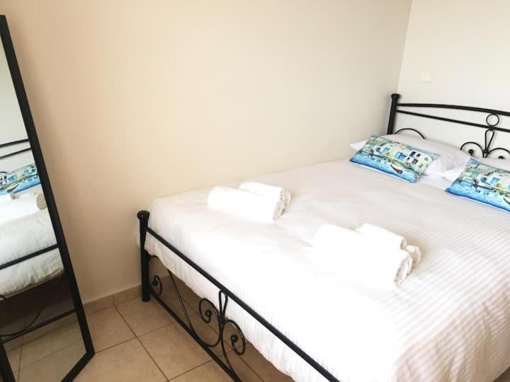 Koumpe Blue Sea View Apartment Rethymno Exterior foto
